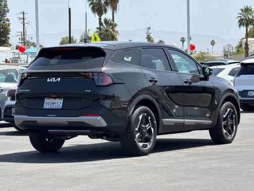2026 Kia Sportage Hybrid S