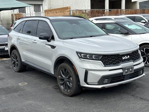 2022 Kia Sorento SX