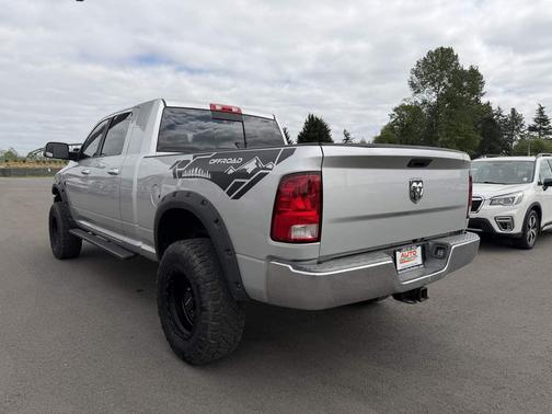 Bright Silver Metallic Clearcoat 2013 RAM 2500 Big Horn