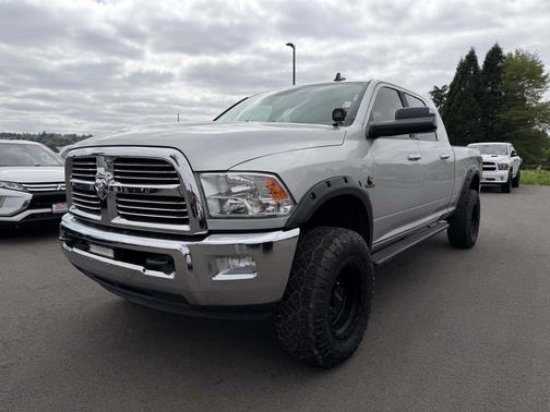 Bright Silver Metallic Clearcoat 2013 RAM 2500 Big Horn