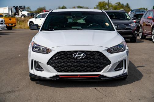 2020 Hyundai Veloster Base