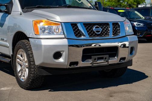 2015 Nissan Titan S