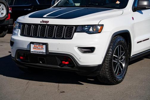 2020 Jeep Grand Cherokee Trailhawk
