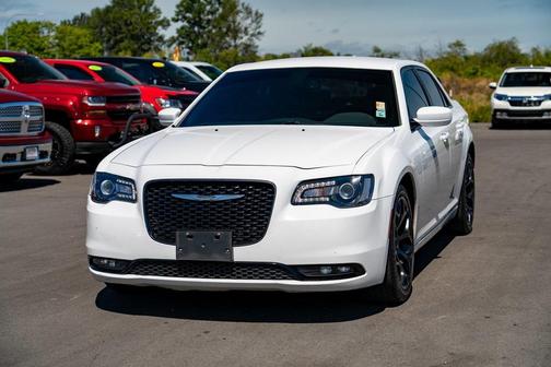 2019 Chrysler 300 S