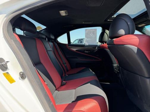 Ultra White 2015 Lexus LS 460 Crafted Line