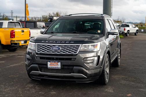 2017 Ford Explorer Platinum