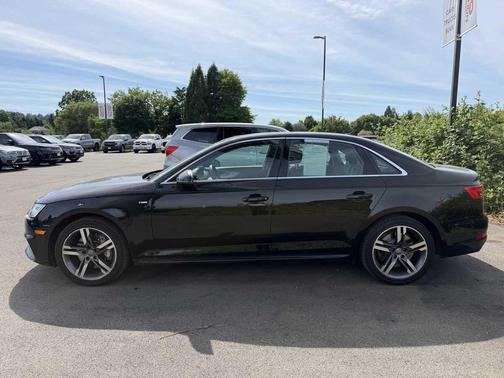 Mythos Black Metallic 2017 Audi A4 2.0T Premium Plus