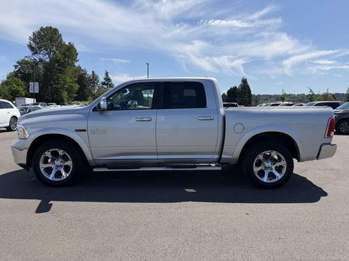 Bright Silver Metallic 2017 RAM 1500 Laramie