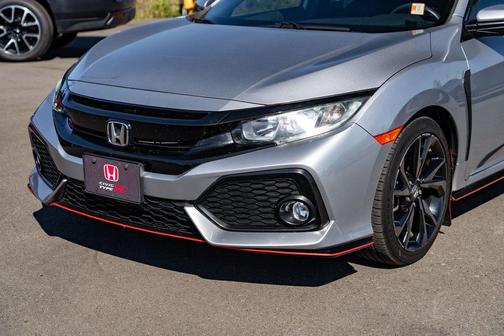 Lunar Silver Metallic 2018 Honda Civic Sport