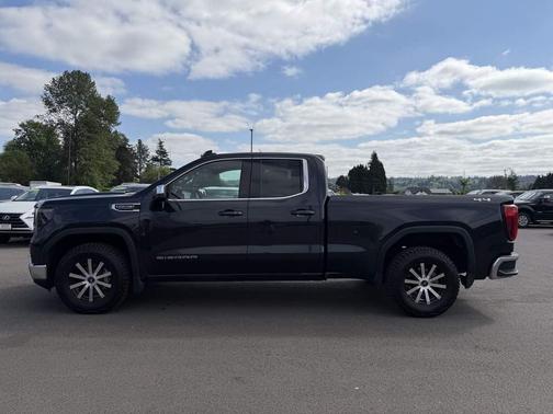 Titanium Rush Metallic 2023 GMC Sierra 1500 SLE