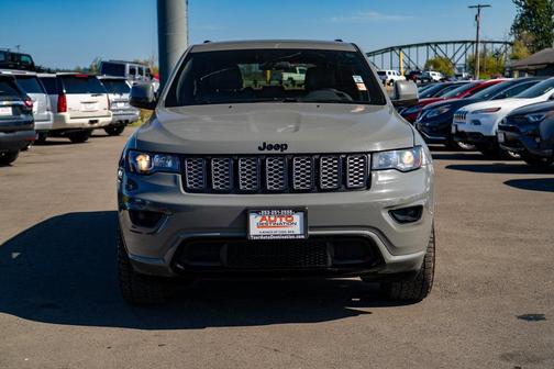2021 Jeep Grand Cherokee Laredo