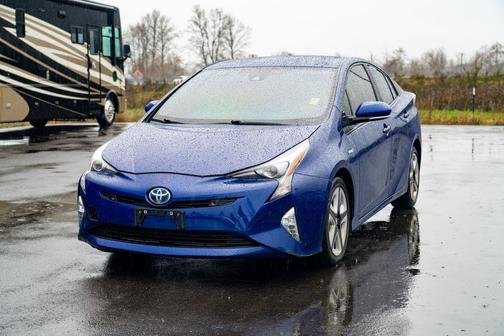 2016 Toyota Prius Four Touring