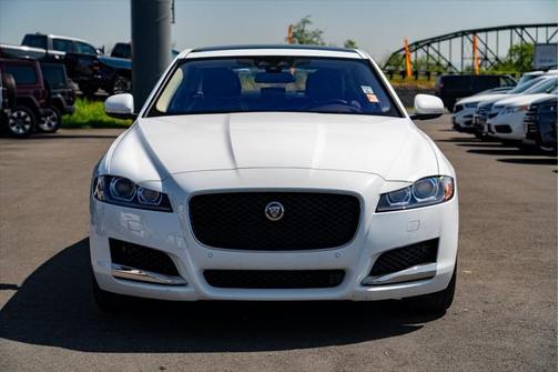 2018 Jaguar XF 25t Prestige