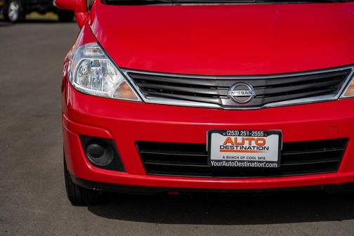 2010 Nissan Versa 1.8 S