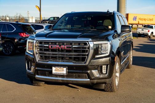 2023 GMC Yukon XL SLT