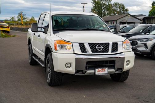 2014 Nissan Titan S