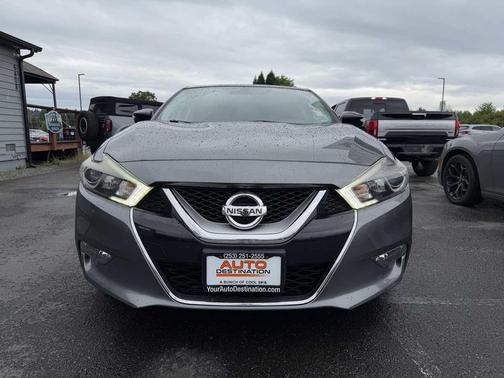 Gun Metallic 2017 Nissan Maxima 3.5 Platinum