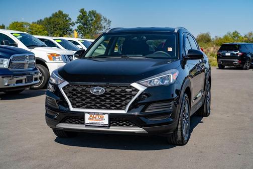 2019 Hyundai TUCSON SE
