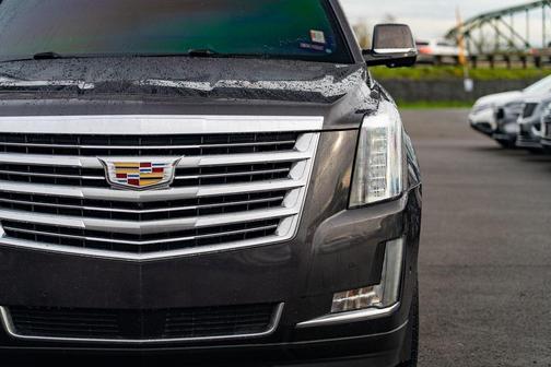 2017 Cadillac Escalade ESV Platinum