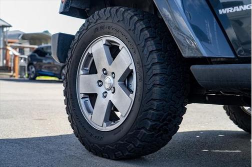 2010 Jeep Wrangler Sahara