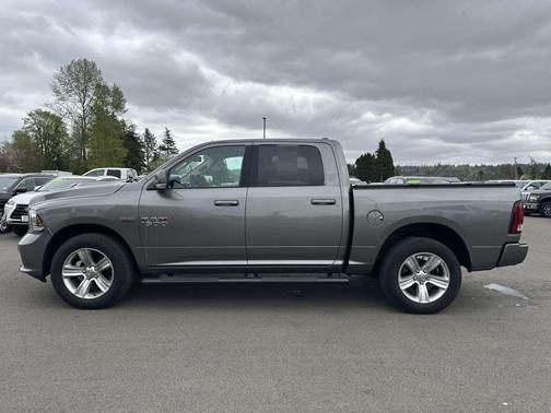 Mineral Gray Metallic 2013 RAM 1500 Sport