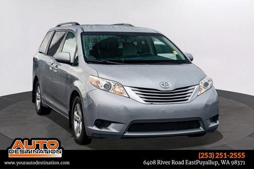 2015 Toyota Sienna LE