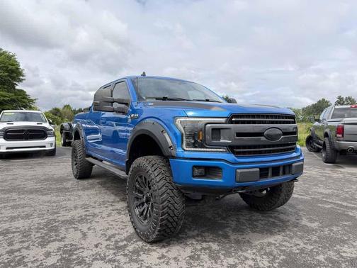 Velocity Blue Metallic 2019 Ford F-150 XLT