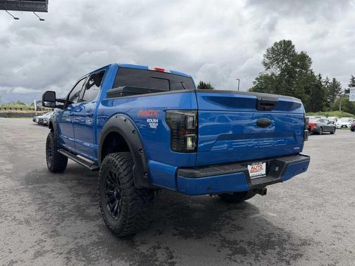 Velocity Blue Metallic 2019 Ford F-150 XLT