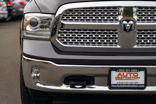 2017 RAM 1500 Laramie