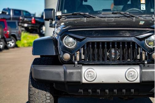 2010 Jeep Wrangler Sahara