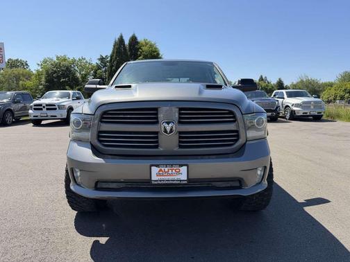 Mineral Gray Metallic 2013 RAM 1500 Sport