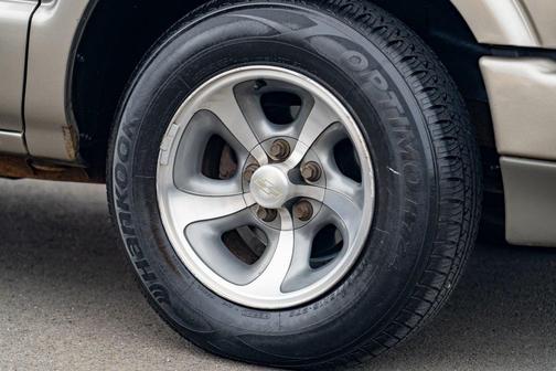 1998 Chevrolet S-10 Base