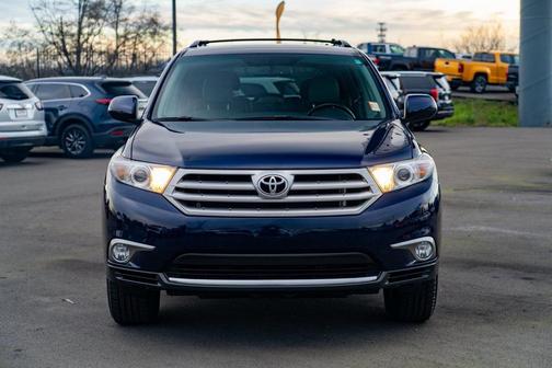 2013 Toyota Highlander SE