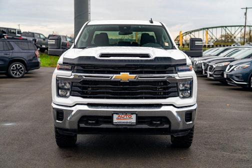 2024 Chevrolet Silverado 3500 LT
