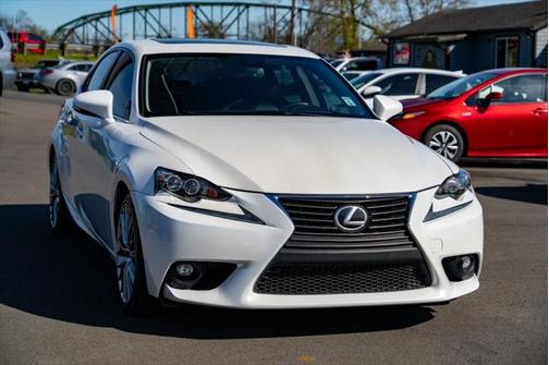 2015 Lexus IS 250 Crafted Line