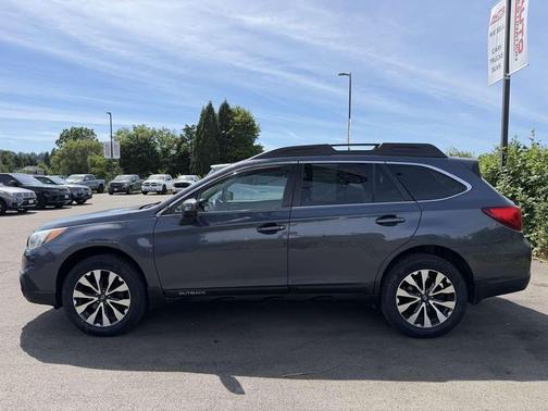 Carbide Gray Metallic 2017 Subaru Outback 3.6R Limited