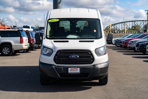 2017 Ford Transit-150 XL