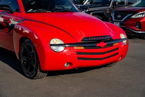 2003 Chevrolet SSR LS