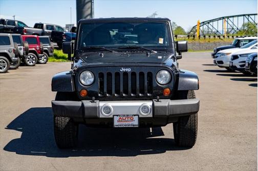 2012 Jeep Wrangler Unlimited Sahara