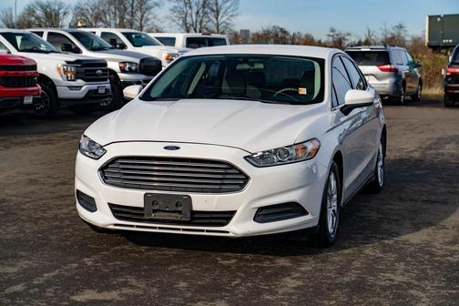 2016 Ford Fusion S