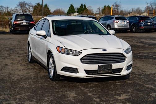 2016 Ford Fusion S