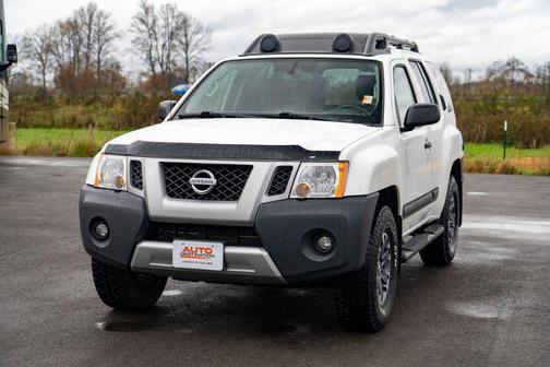 Glacier 2015 Nissan Xterra X