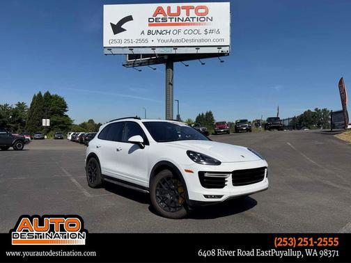 Carrara White Metallic 2016 Porsche Cayenne Turbo S