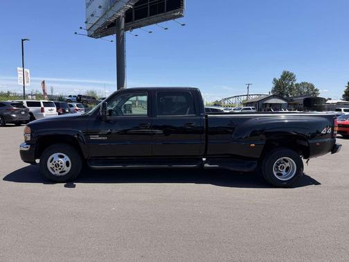 Onyx Black 2005 GMC Sierra 3500 SLT Crew Cab