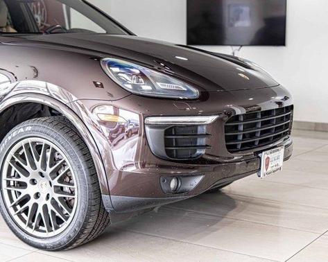 2018 Porsche Cayenne Base