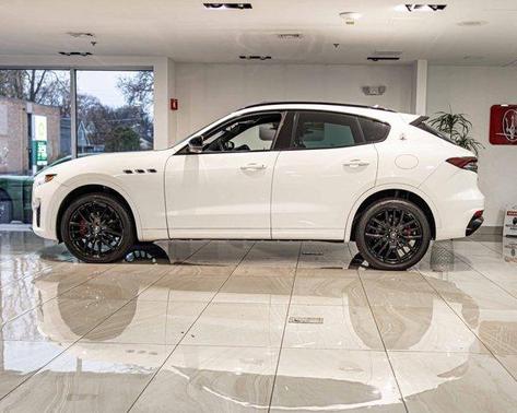 2021 Maserati Levante Base