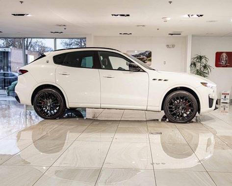 2021 Maserati Levante Base