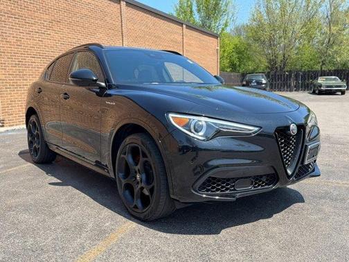 2022 Alfa Romeo Stelvio Veloce