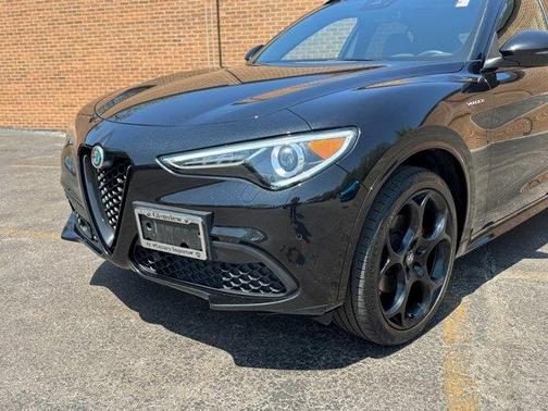 2022 Alfa Romeo Stelvio Veloce