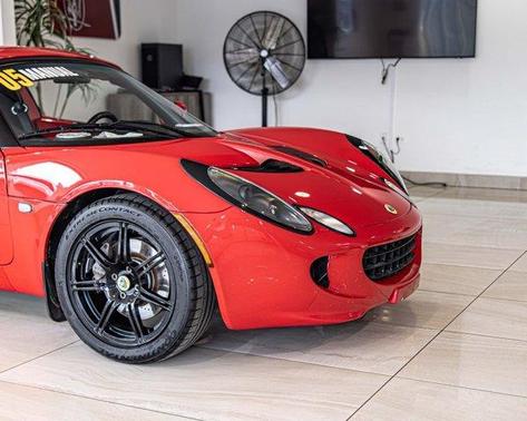 Canyon Red Metallic 2005 Lotus Elise